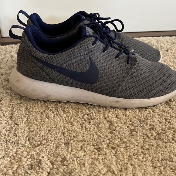 NIKE roshe Running Shoe Size 13 - Picture 5 of 8